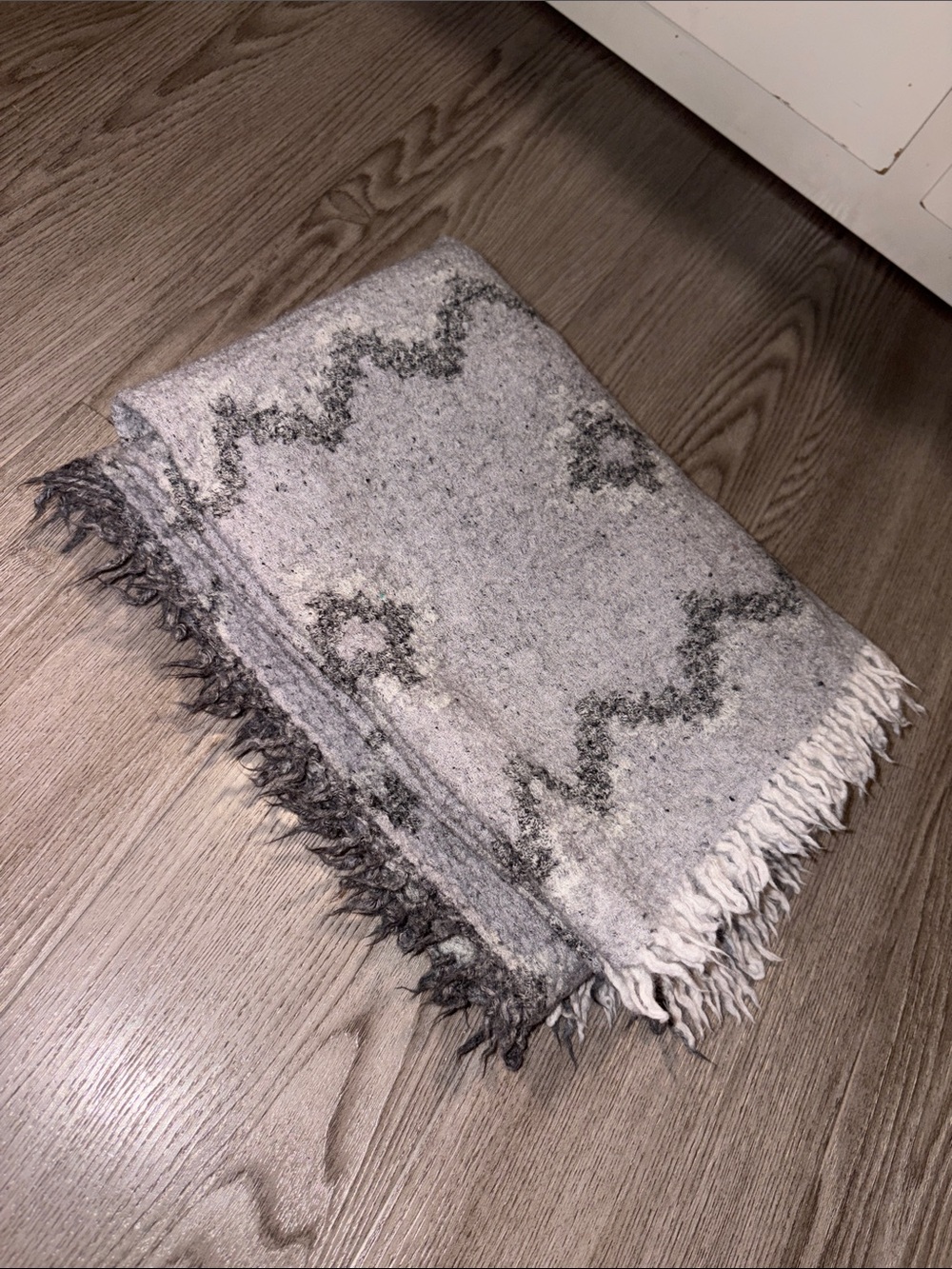 Wilfred Wool Scarf